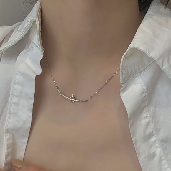 S925 Stamped Curved with Ring Pendant Necklace - Picture 3 of 6